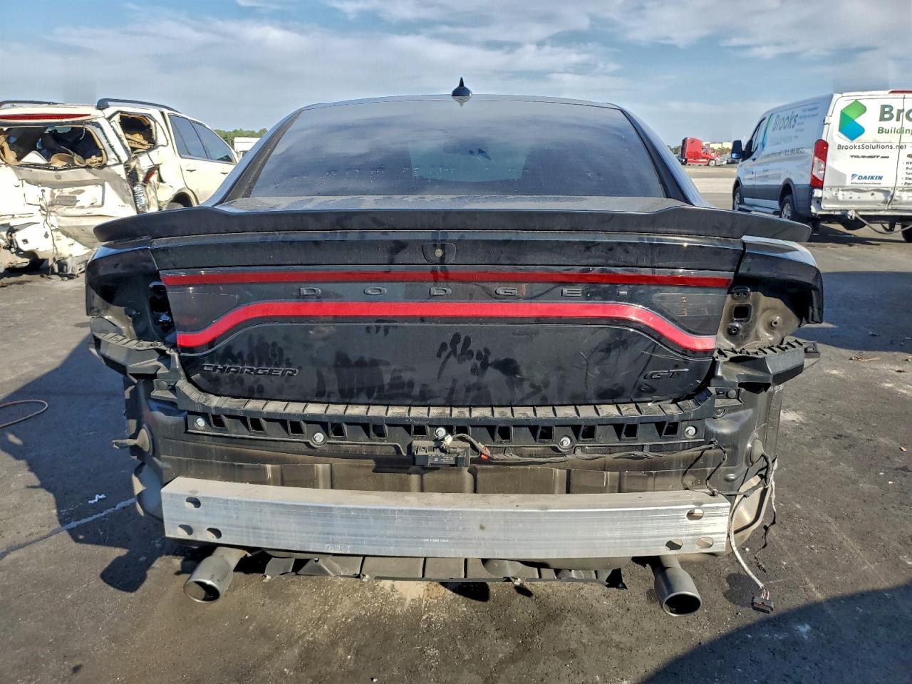 2021 Dodge Charger Gt - zdjęcie 6