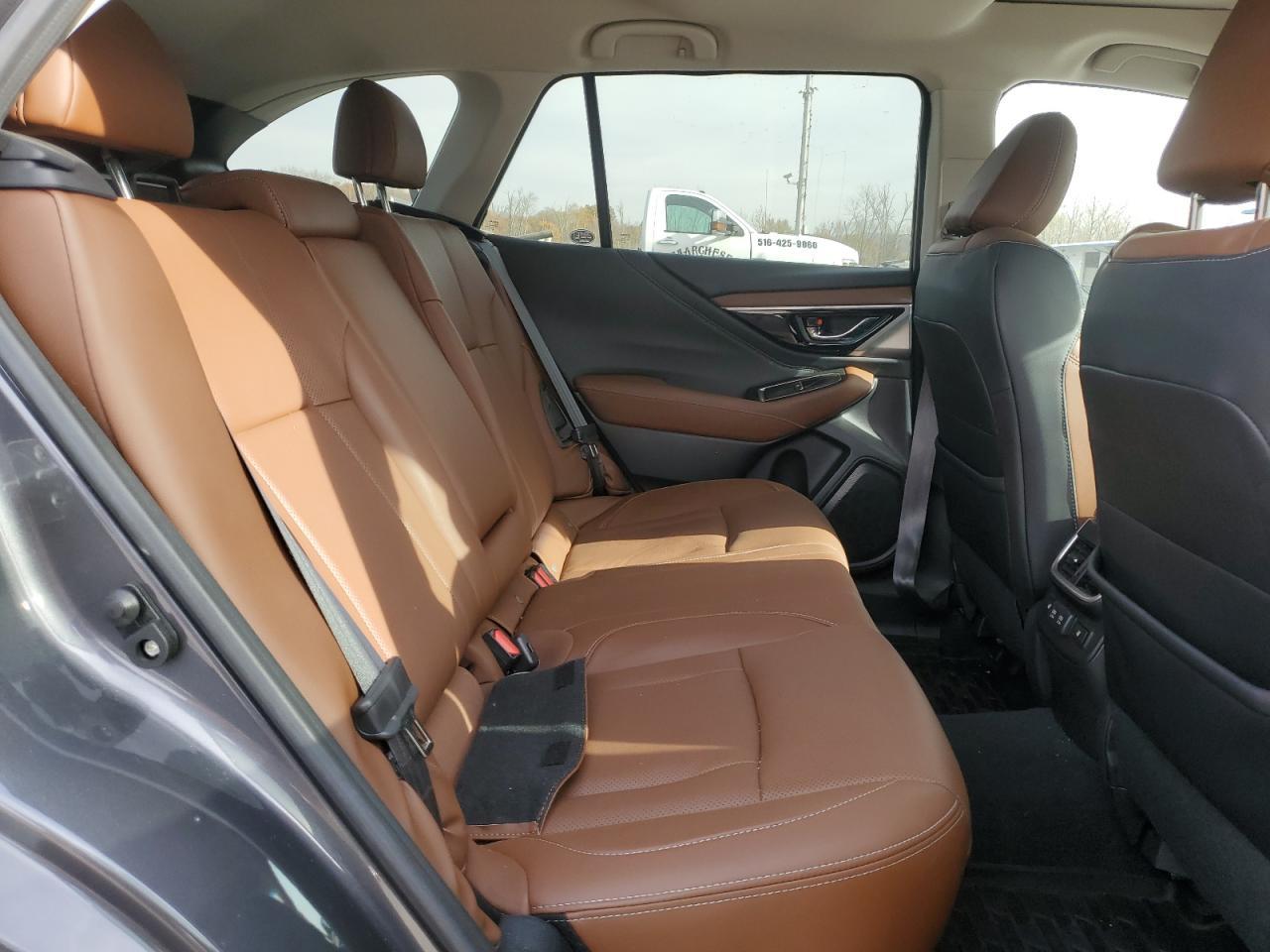 2020 Subaru Outback - zdjęcie 11