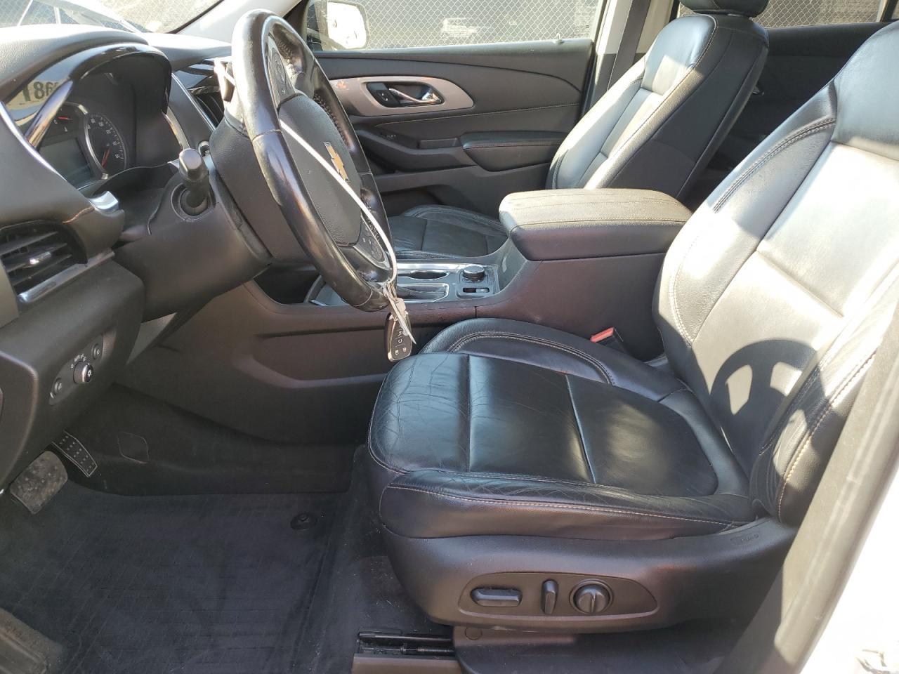 2020 Chevrolet Traverse Lt - zdjęcie 7