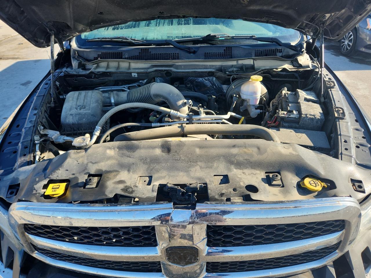 2020 Ram 1500 Classic Slt - zdjęcie 11