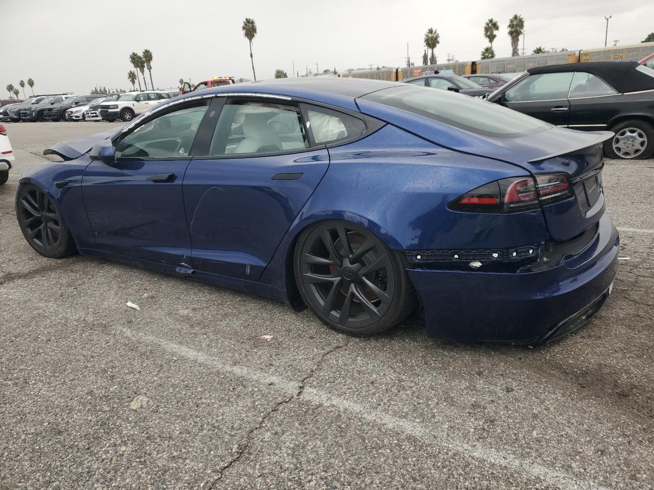 2023 Tesla Model S - zdjęcie 2