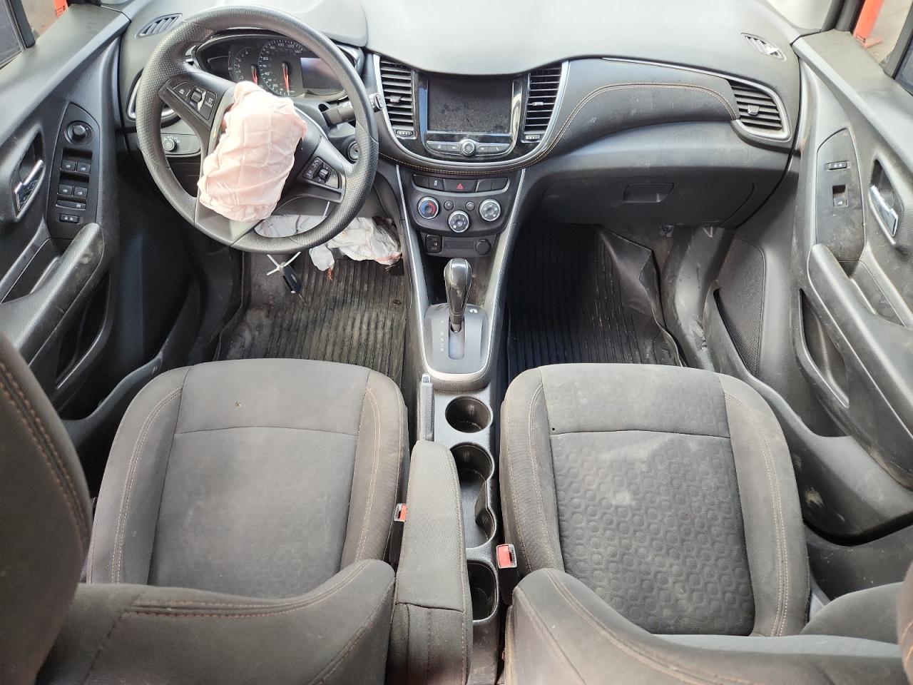 2021 Chevrolet Trax Ls - zdjęcie 8