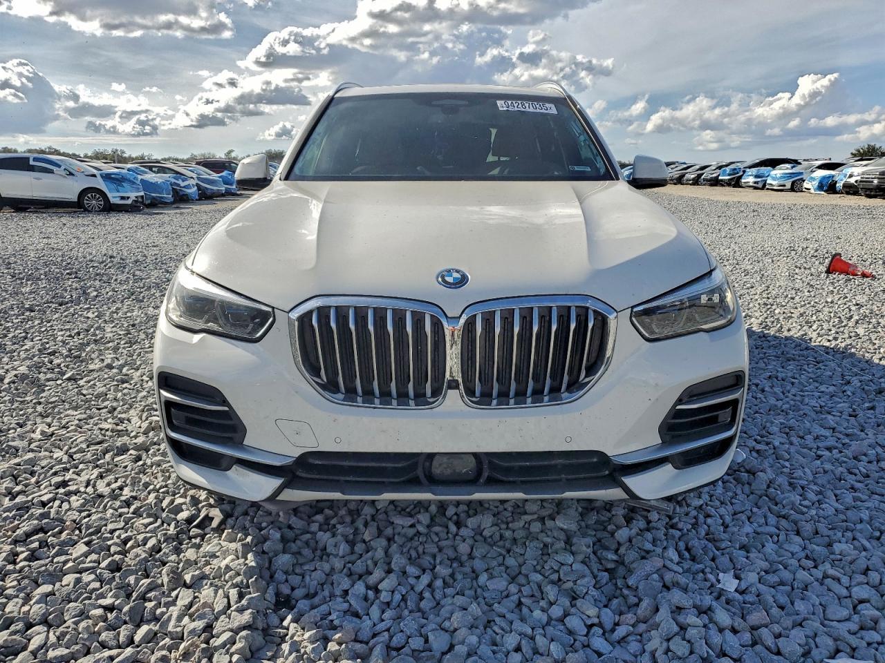 2023 BMW X5 - zdjęcie 5
