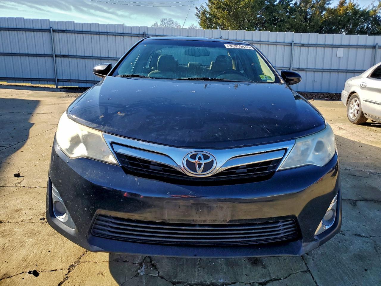 2013 Toyota Camry - zdjęcie 5