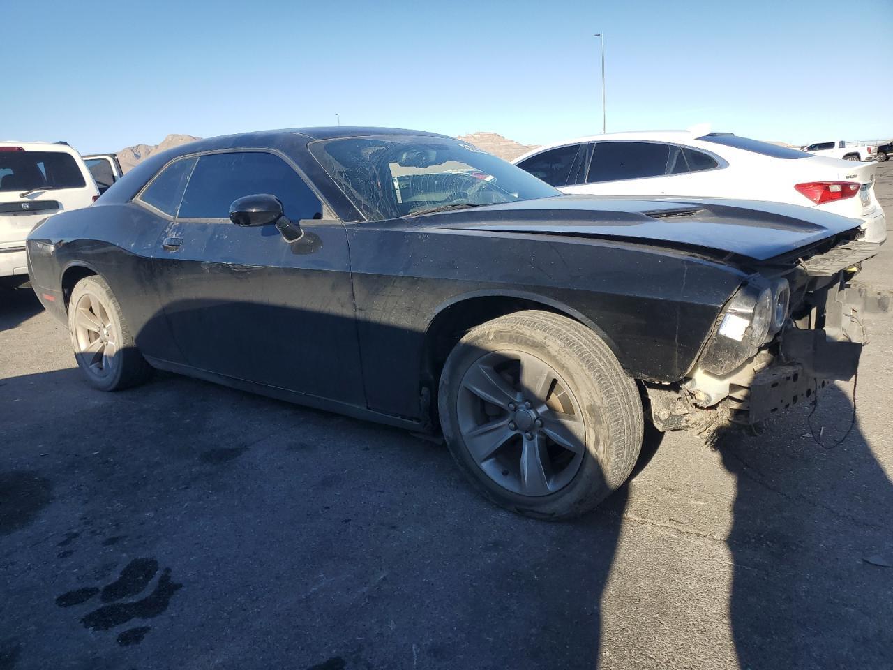 2015 Dodge Challenger Sxt - zdjęcie 4