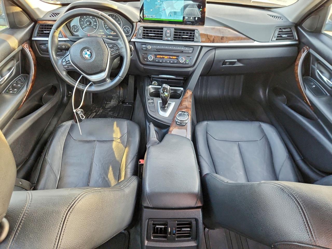 2014 BMW 328 I - zdjęcie 8