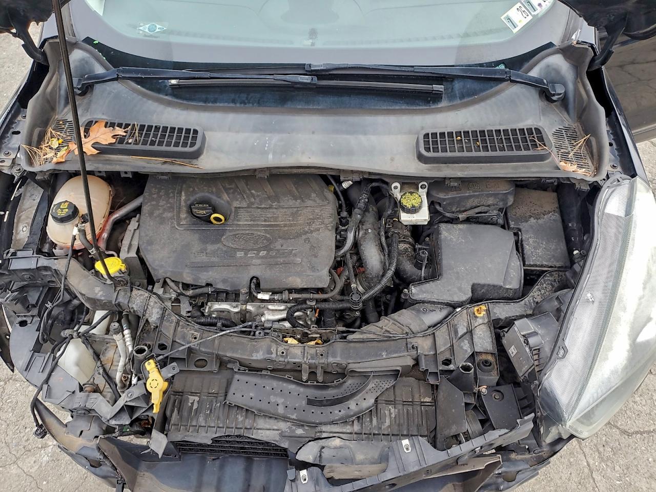 2017 Ford Escape - zdjęcie 12