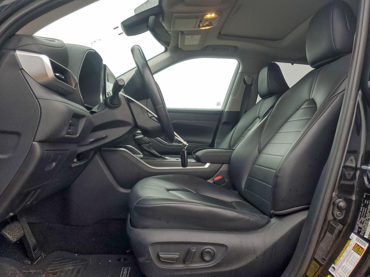 2021 Toyota Highlander Xle - zdjęcie 7