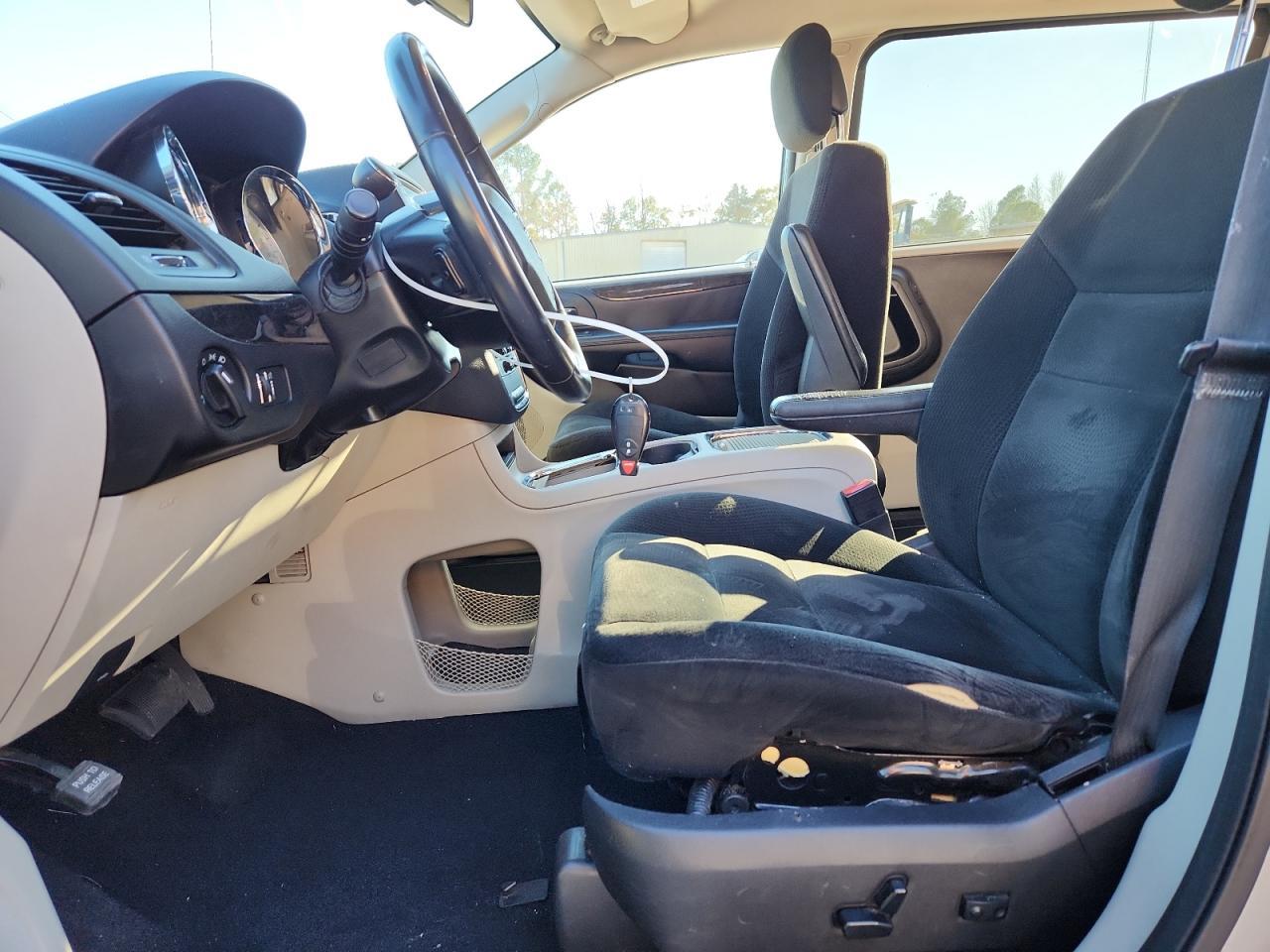 2016 Dodge Grand Caravan Sxt - zdjęcie 7