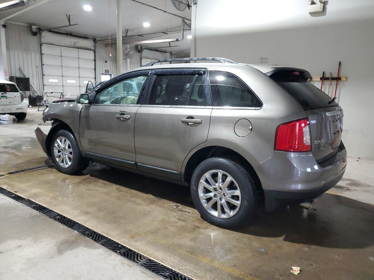 2014 Ford Edge - zdjęcie 2
