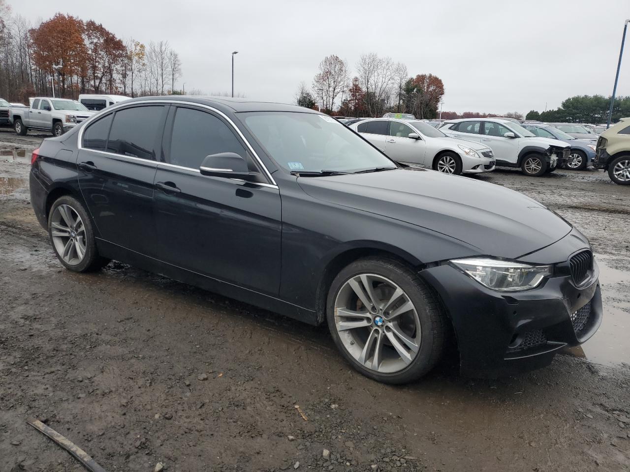 2018 BMW 330 Xi - zdjęcie 4