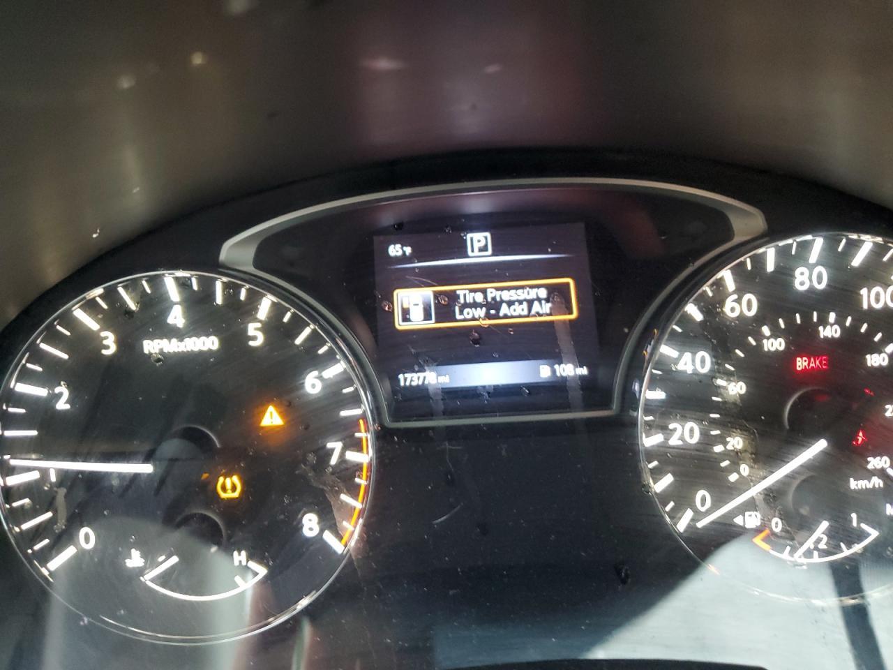 2016 Nissan Altima - zdjęcie 9