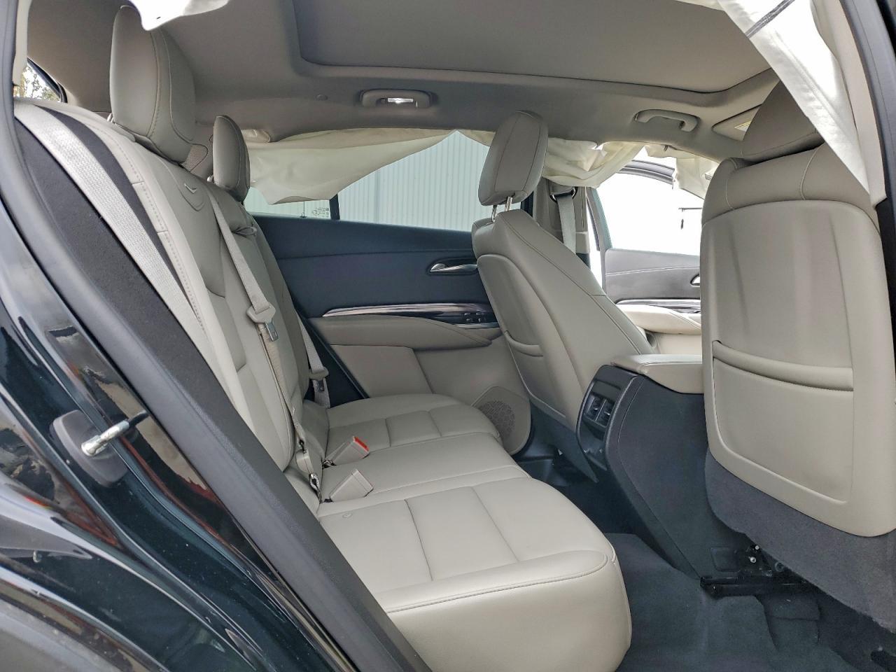 2019 Cadillac Xt4 Luxury - zdjęcie 11