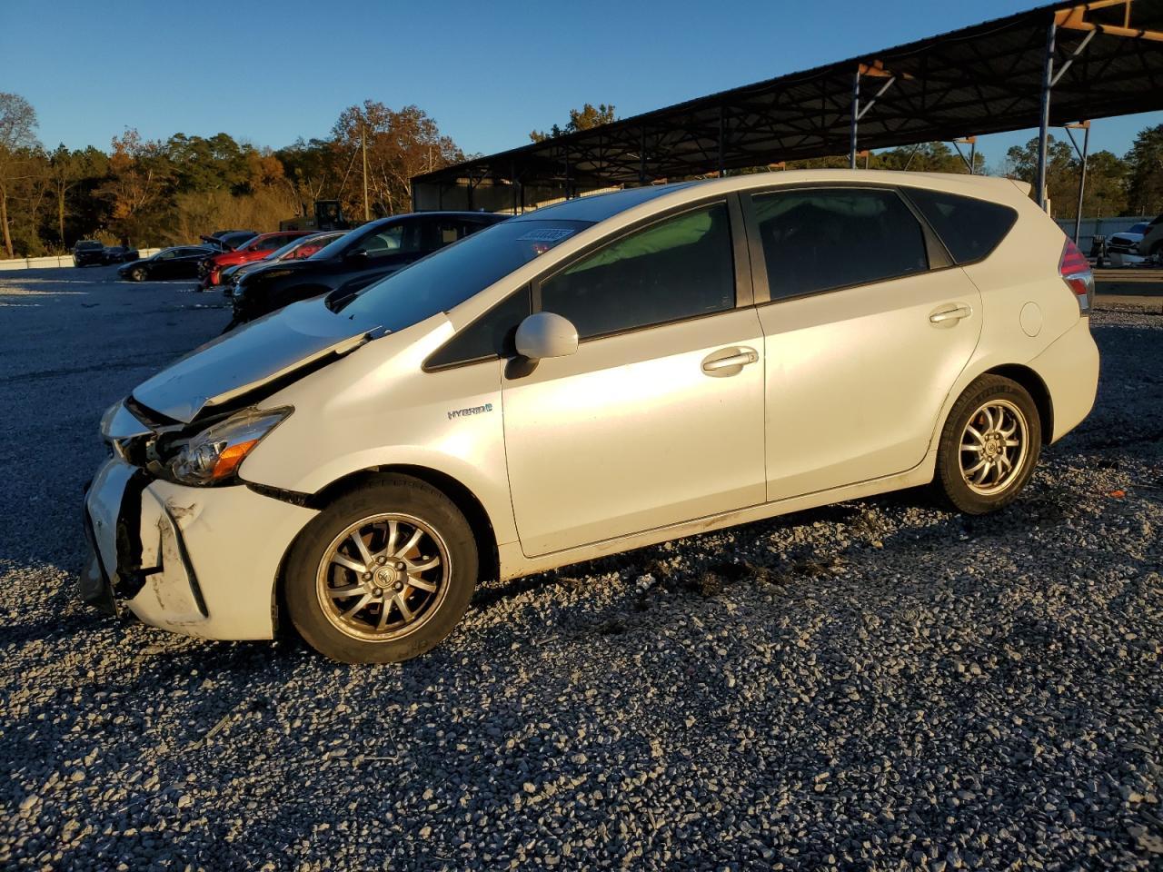 2015 Toyota Prius V Two - zdjęcie główne