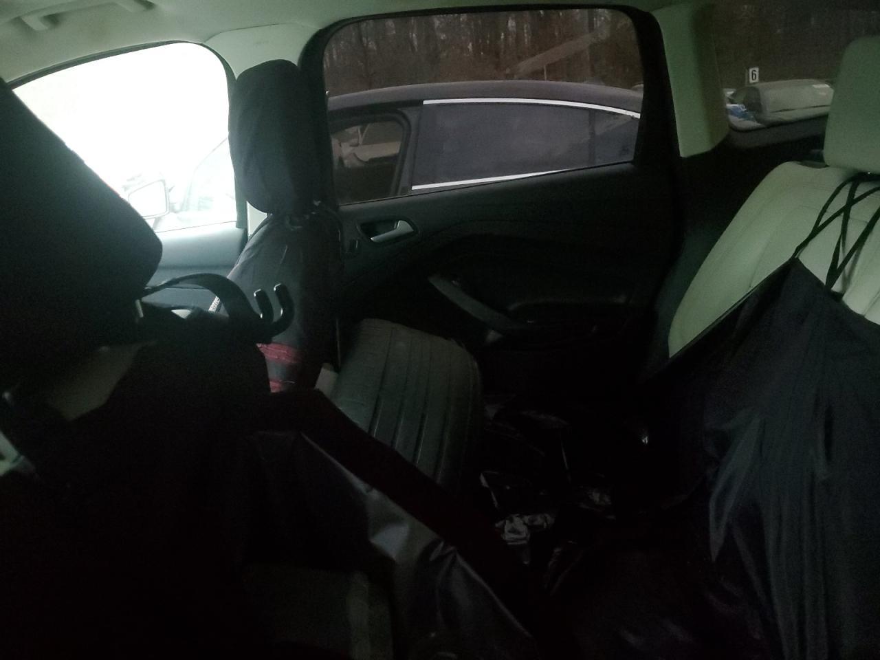 2018 Ford Escape - zdjęcie 10