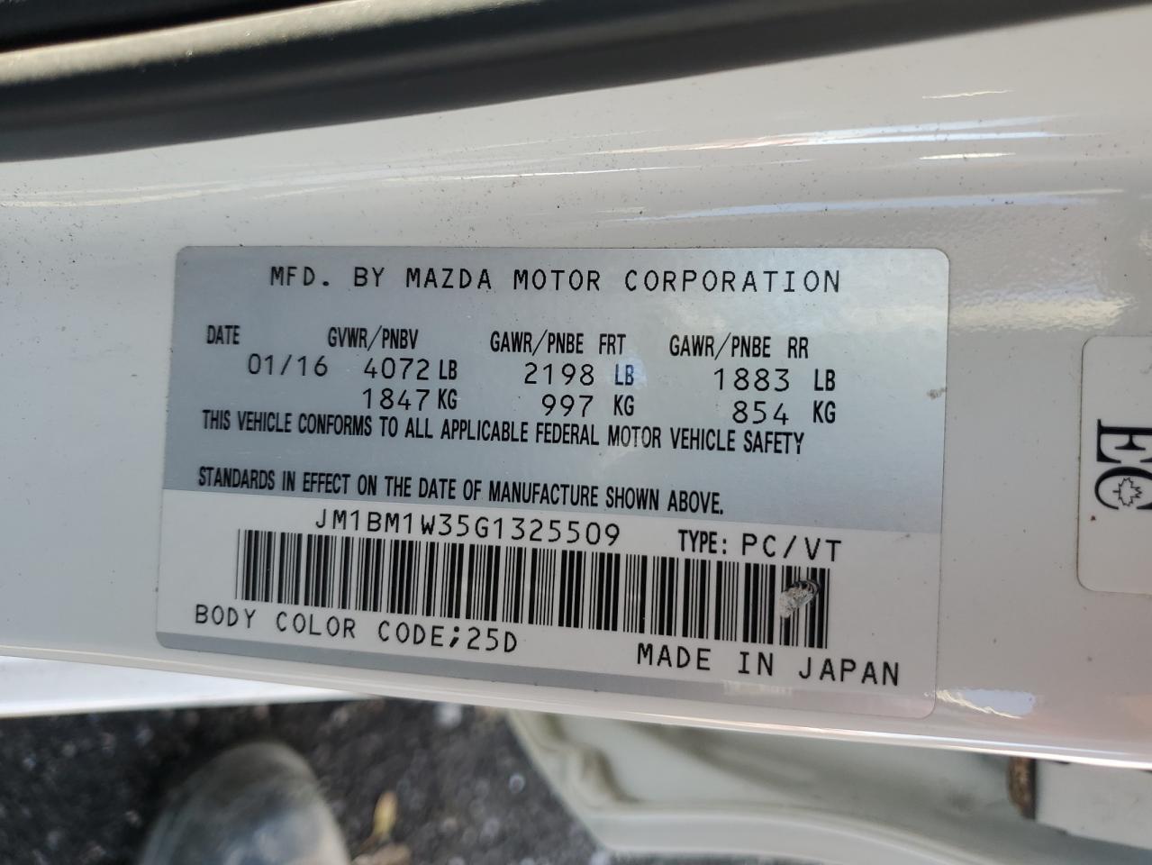 2016 Mazda 3 - zdjęcie 12