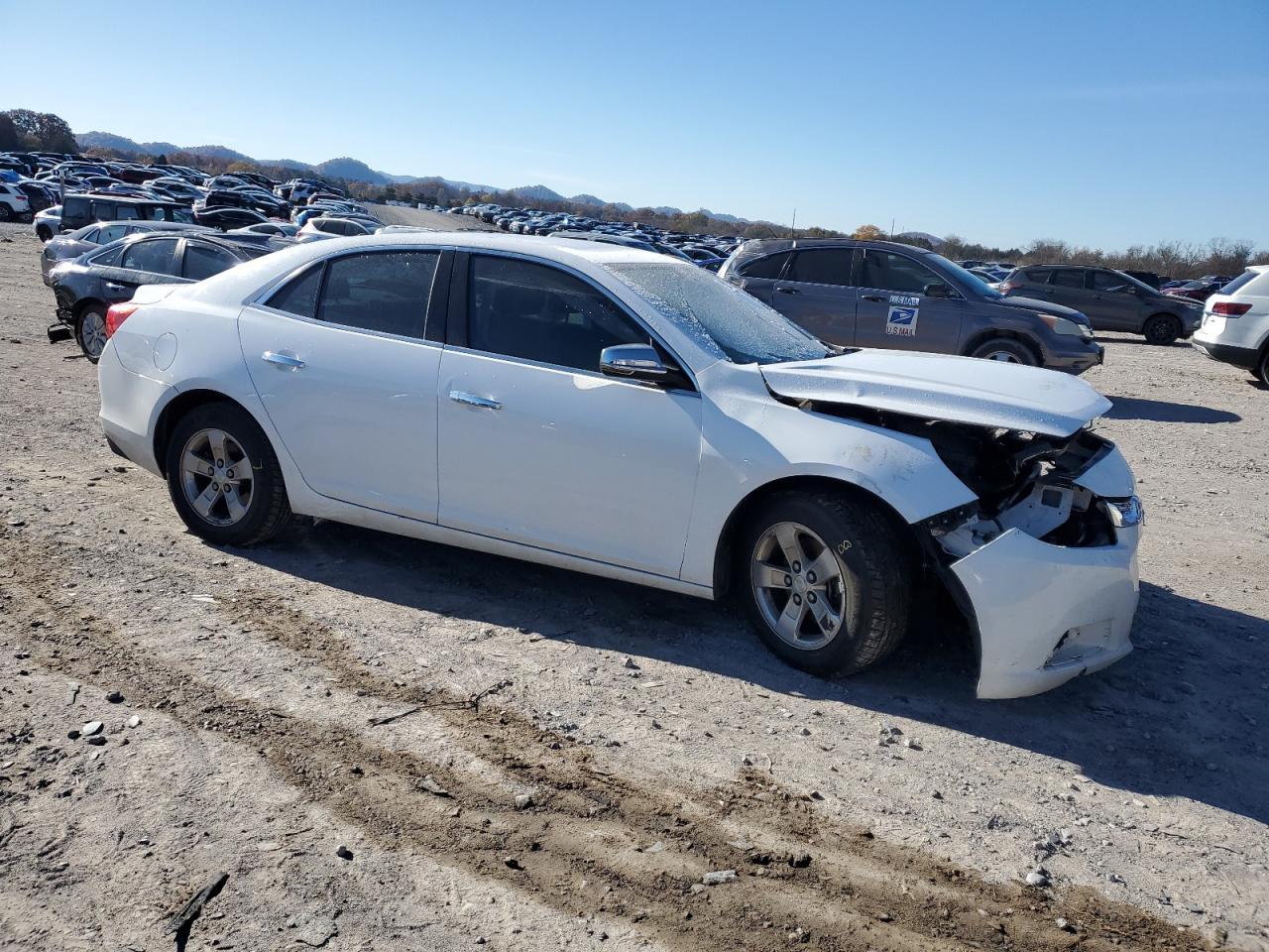 2016 Chevrolet Malibu - zdjęcie 4