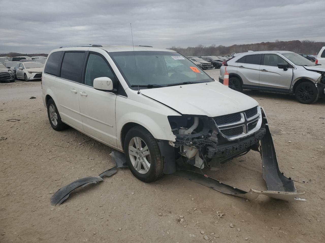 2013 Dodge Grand Caravan Crew - zdjęcie 4