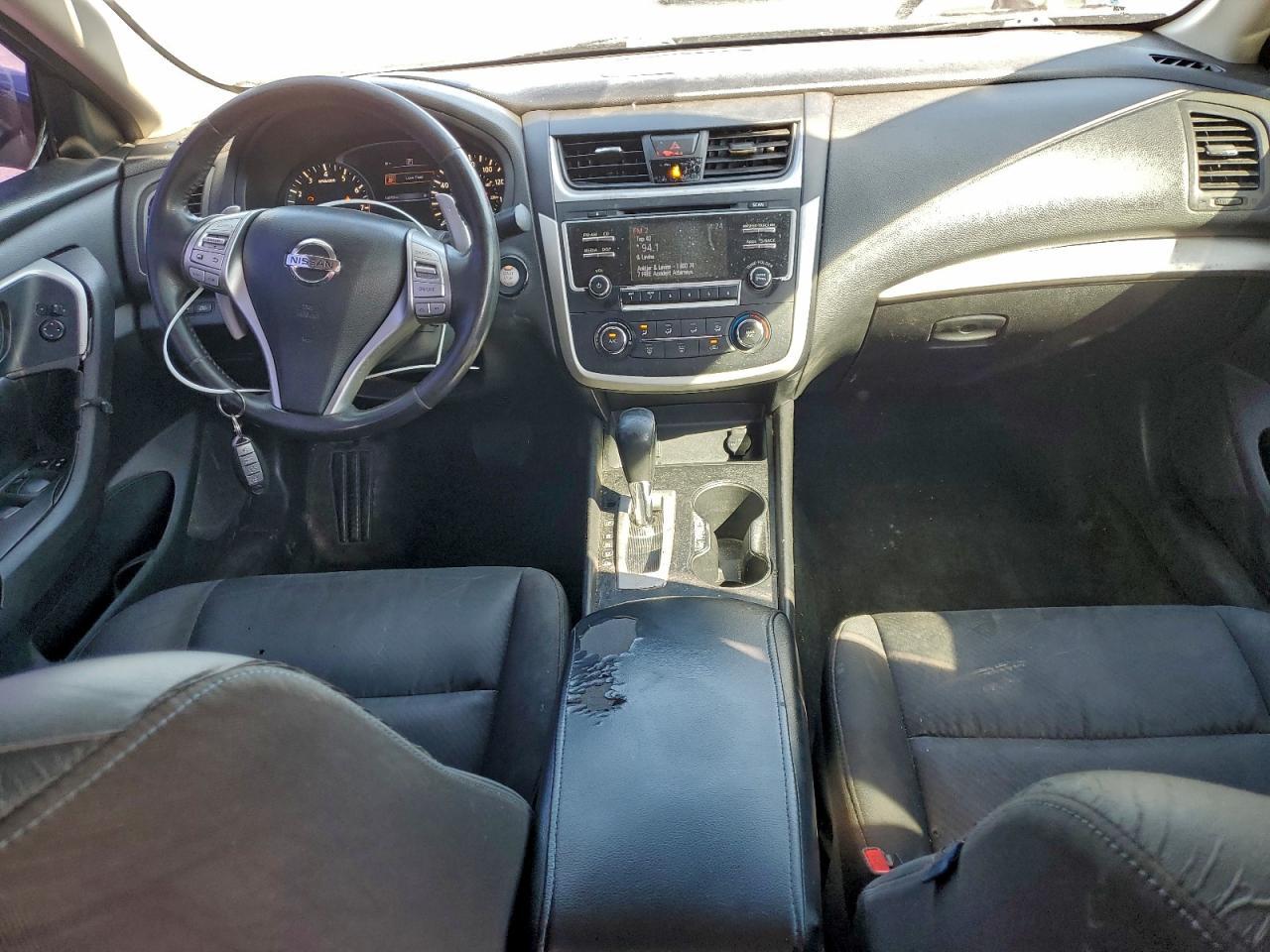 2016 Nissan Altima - zdjęcie 8