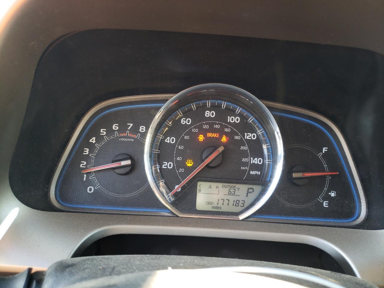 2014 Toyota RAV 4 - zdjęcie 9