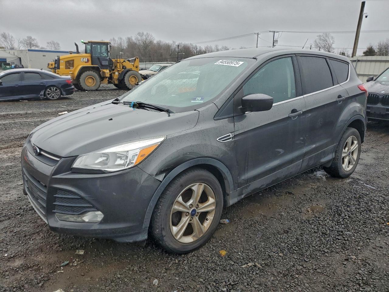 2016 Ford Escape - zdjęcie główne