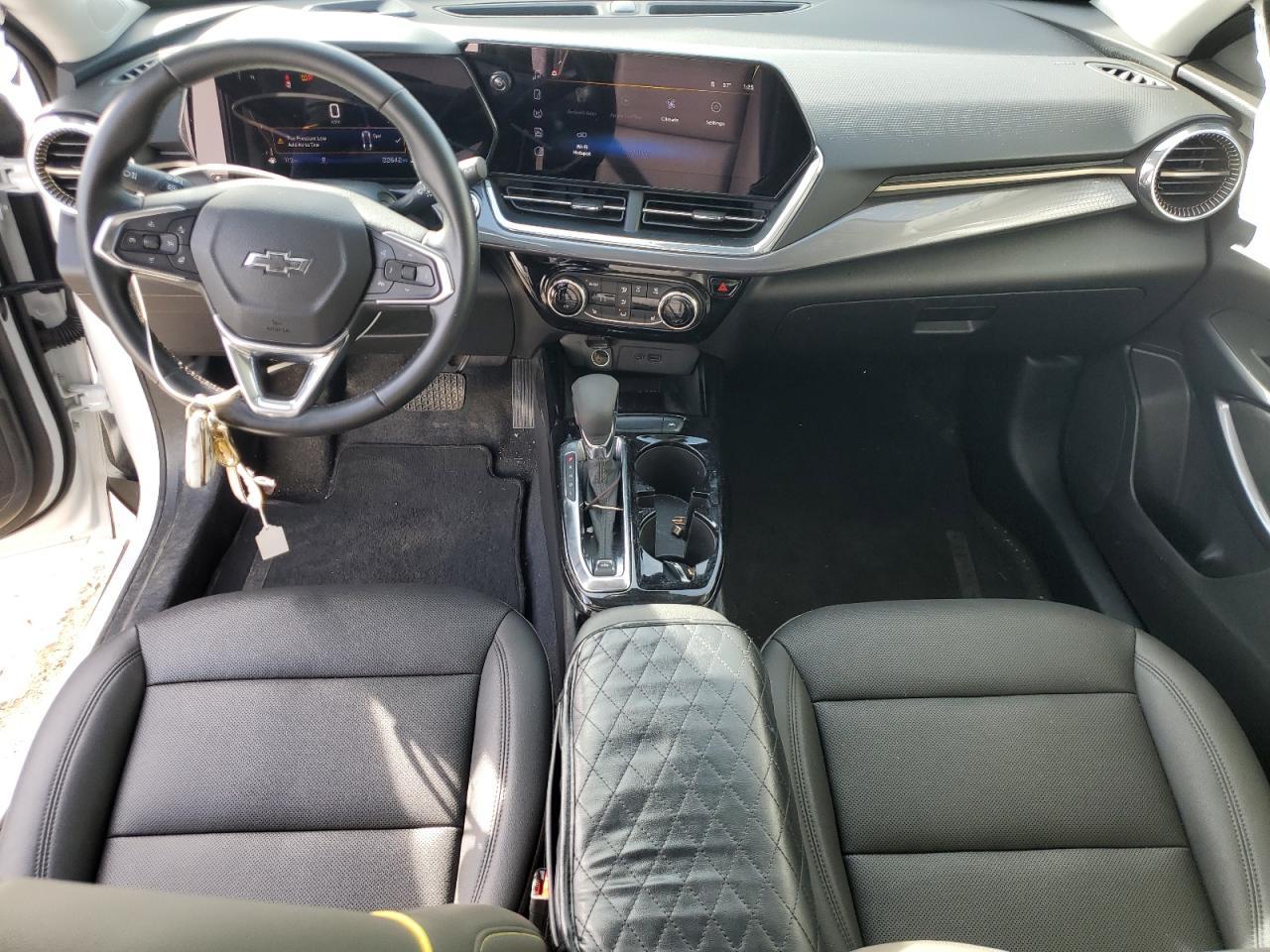 2025 Chevrolet Trax Activ - zdjęcie 8