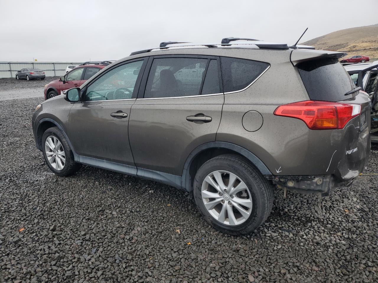 2014 Toyota RAV 4 - zdjęcie 2