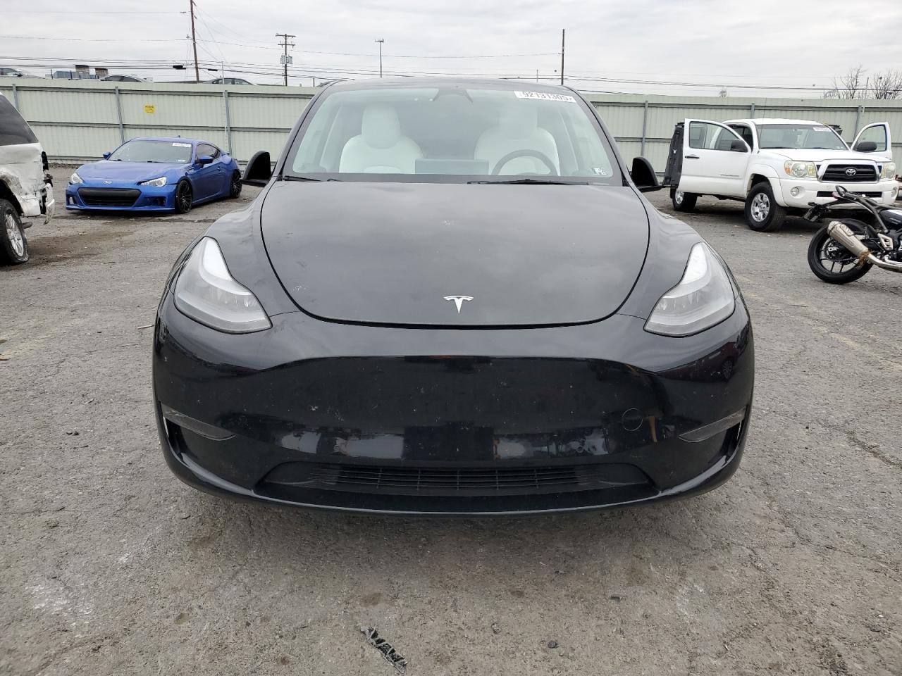 2022 Tesla Model Y - zdjęcie 5