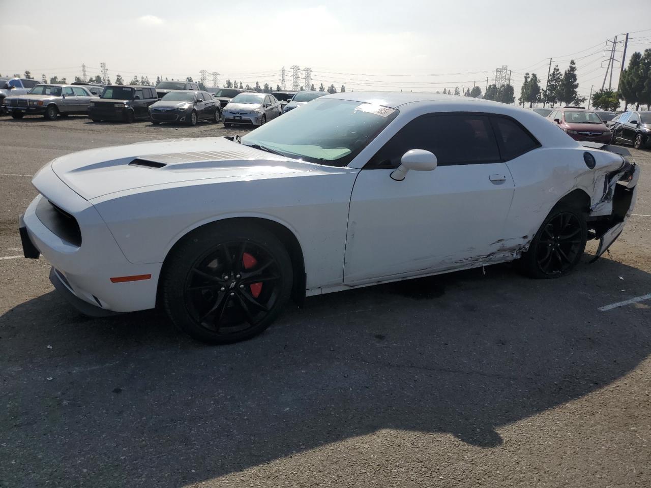 2017 Dodge Challenger - zdjęcie główne