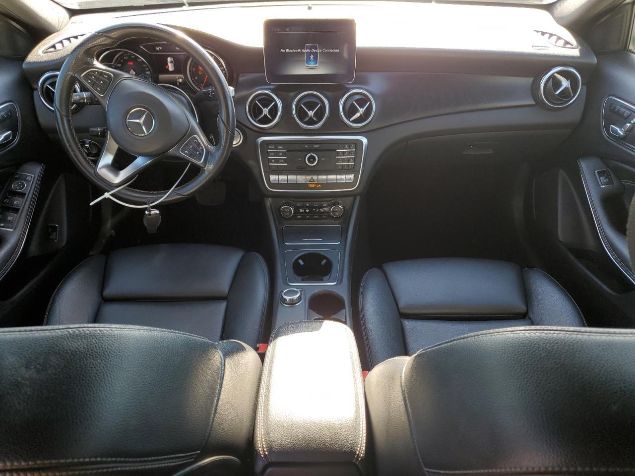 2018 Mercedes-Benz Gla 250 4Matic - zdjęcie 8