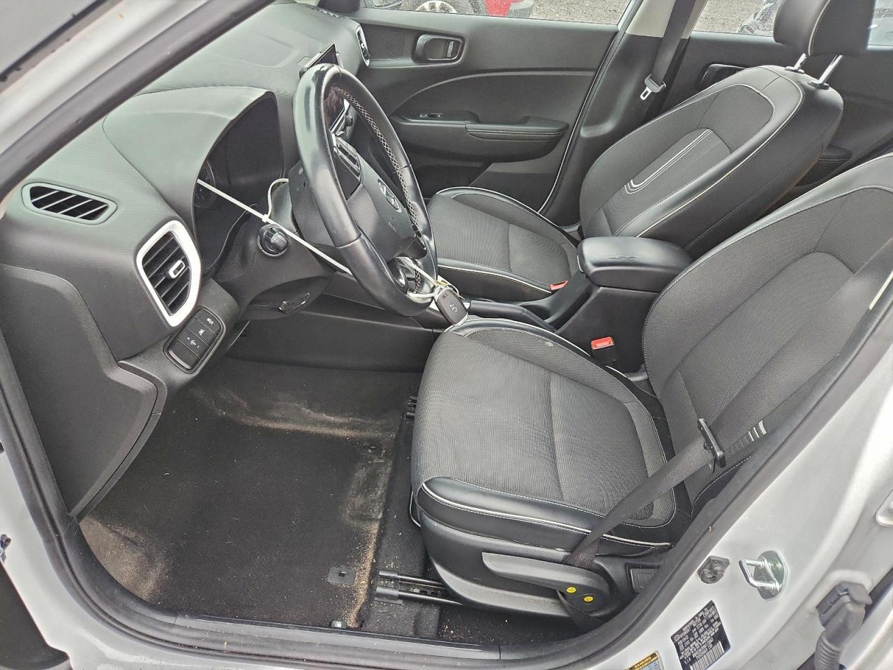 2022 Hyundai Venue Sel - zdjęcie 7