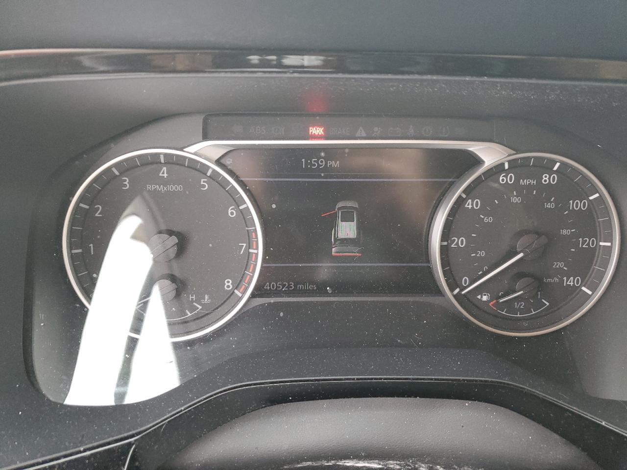 2022 Nissan Pathfinder Sv - zdjęcie 9