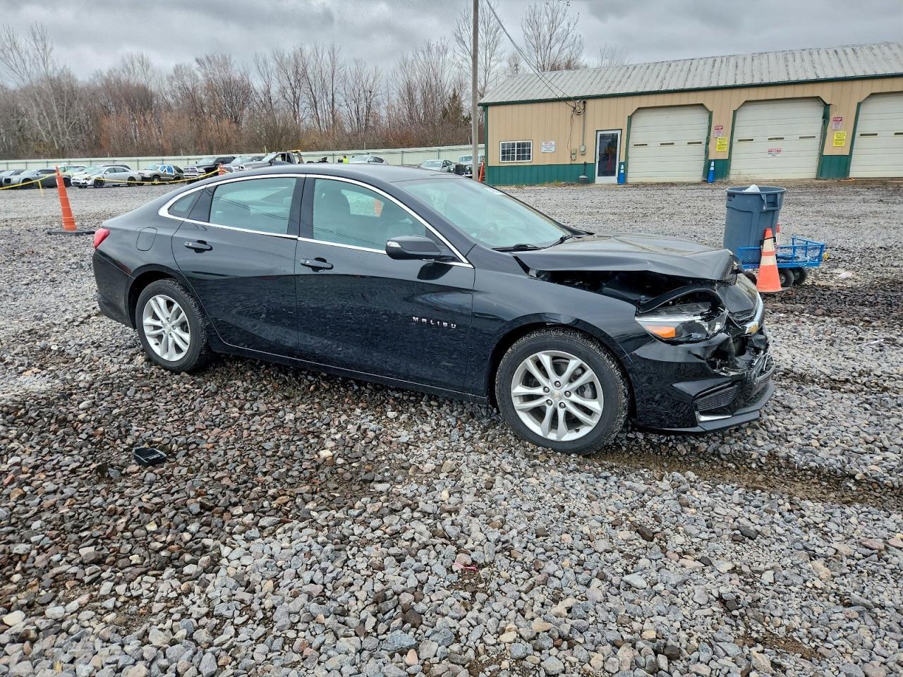 2017 Chevrolet Malibu Lt - zdjęcie 4