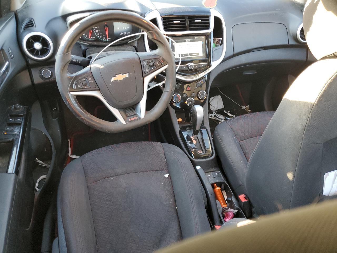 2017 Chevrolet Sonic - zdjęcie 8
