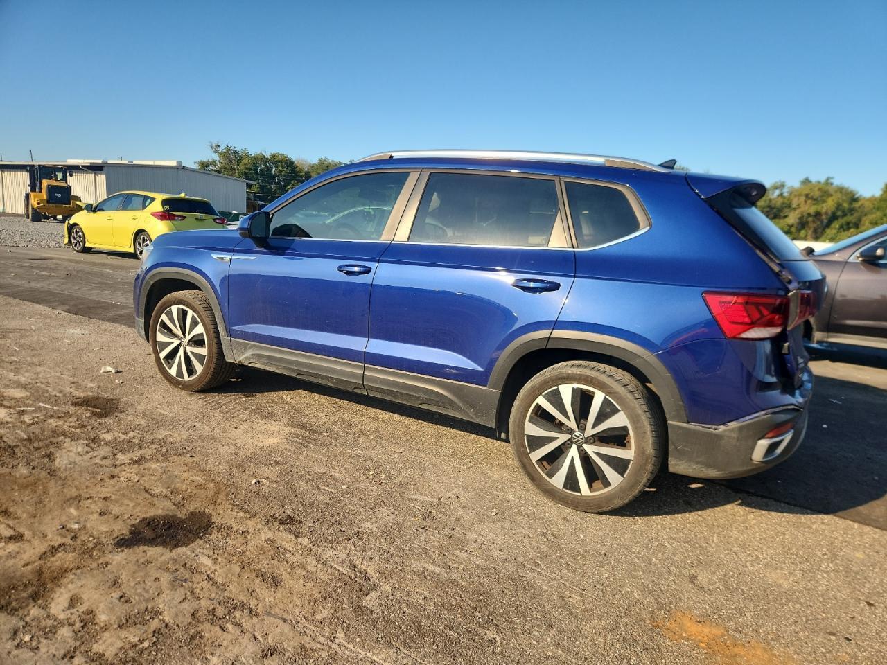 2022 Volkswagen Taos - zdjęcie 2