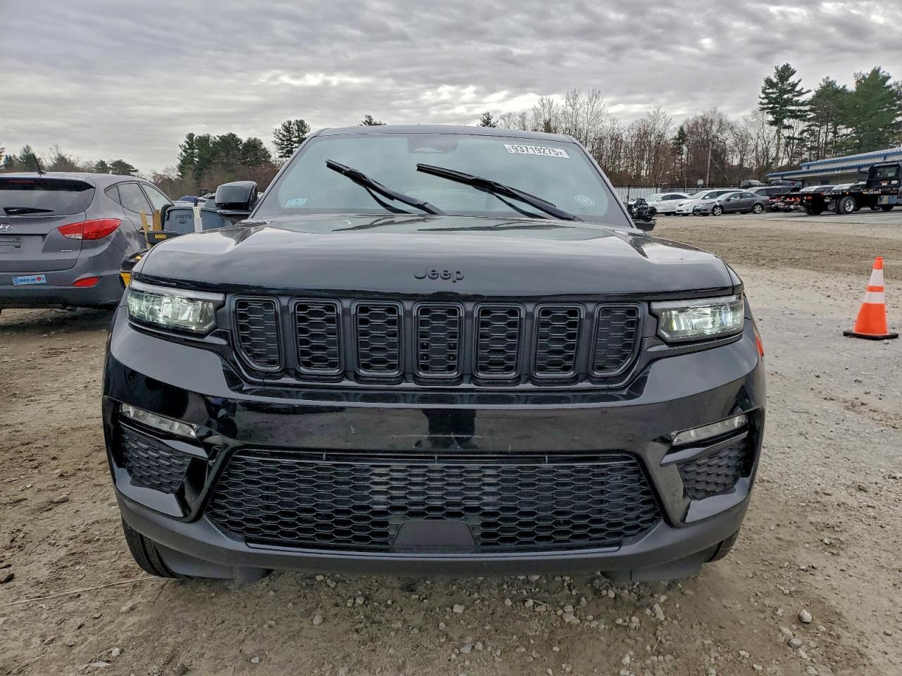 2025 Jeep Grand Cherokee Limited - zdjęcie 5