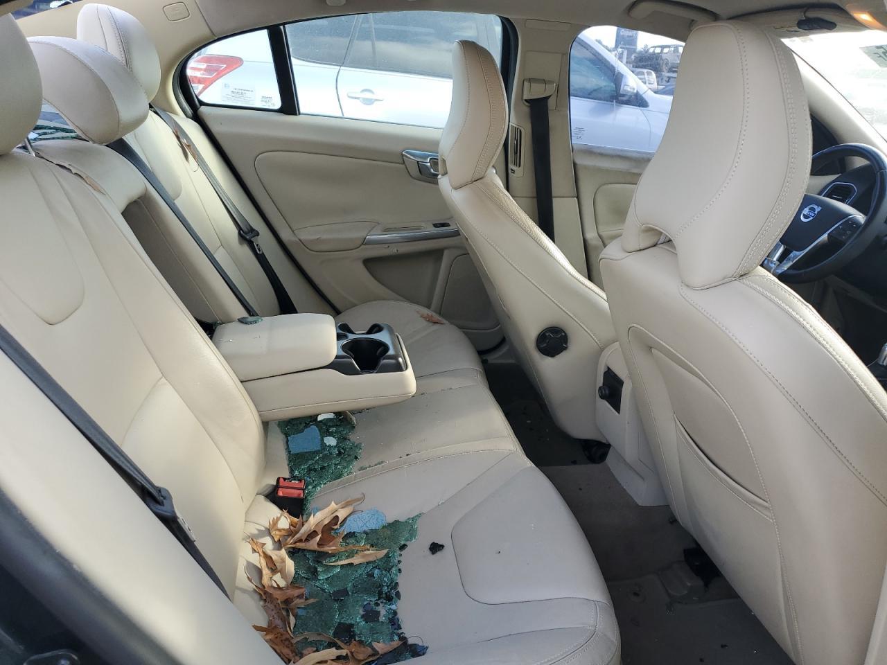 2013 Volvo S60 T5 - zdjęcie 10