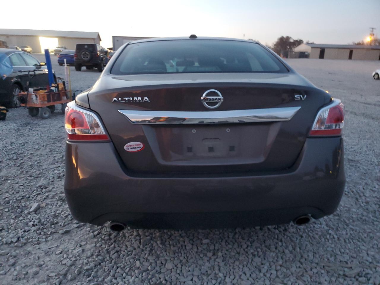 2015 Nissan Altima - zdjęcie 6