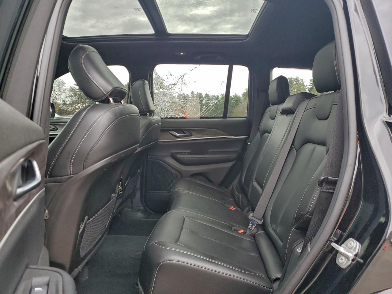 2025 Jeep Grand Cherokee Limited - zdjęcie 11