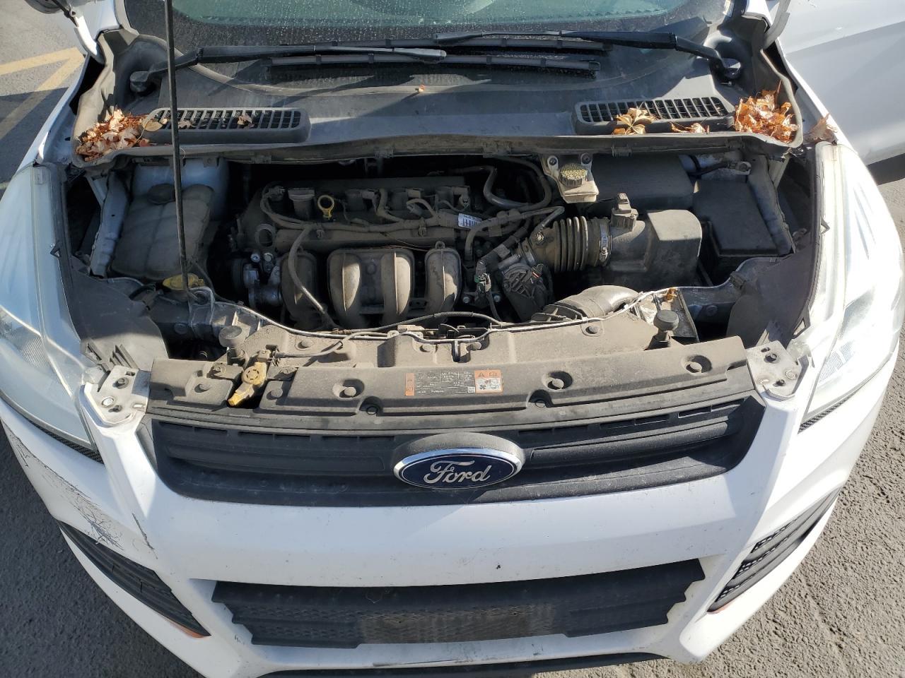 2015 Ford Escape S - zdjęcie 12
