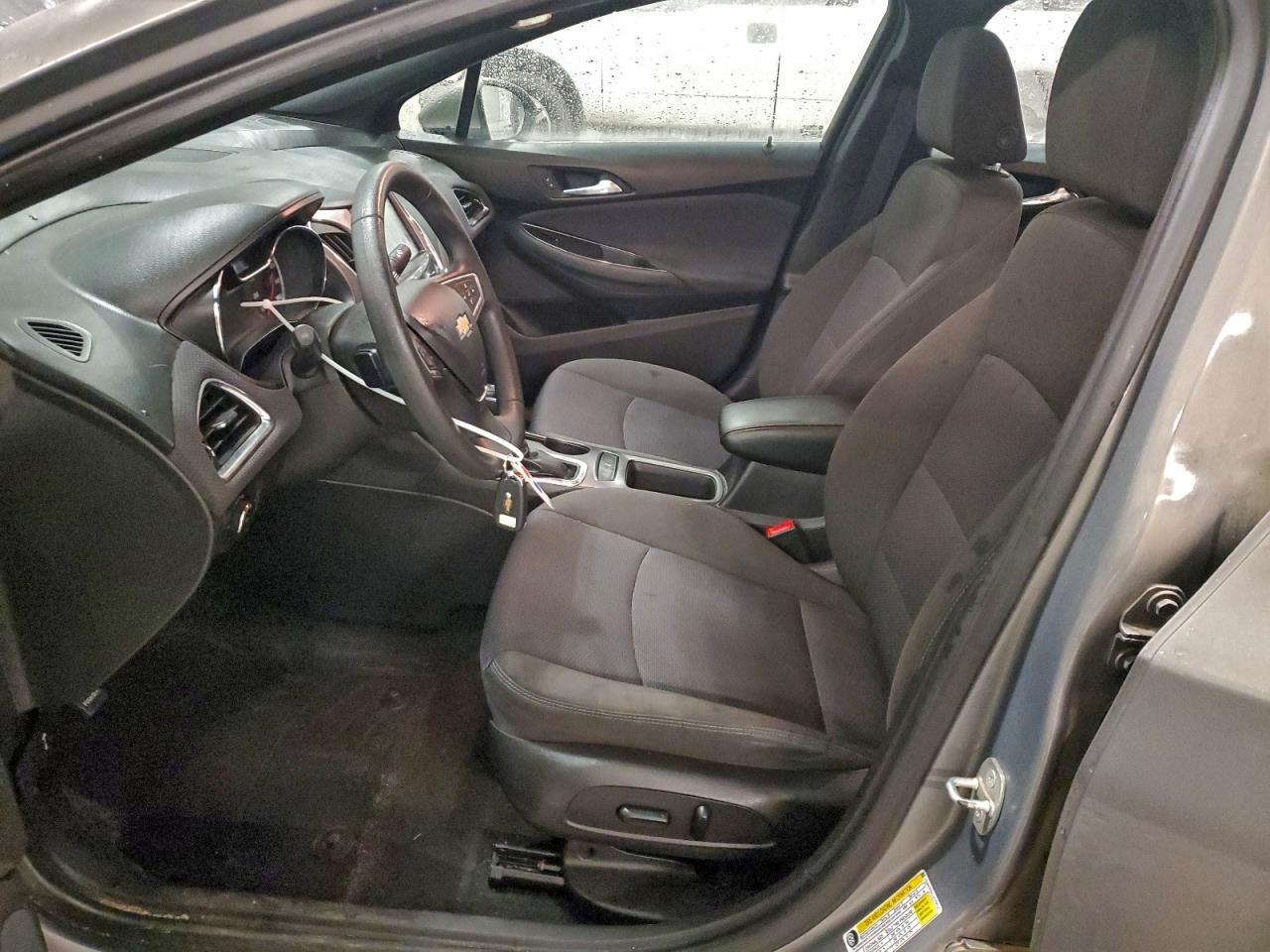 2018 Chevrolet Cruze Lt - zdjęcie 7