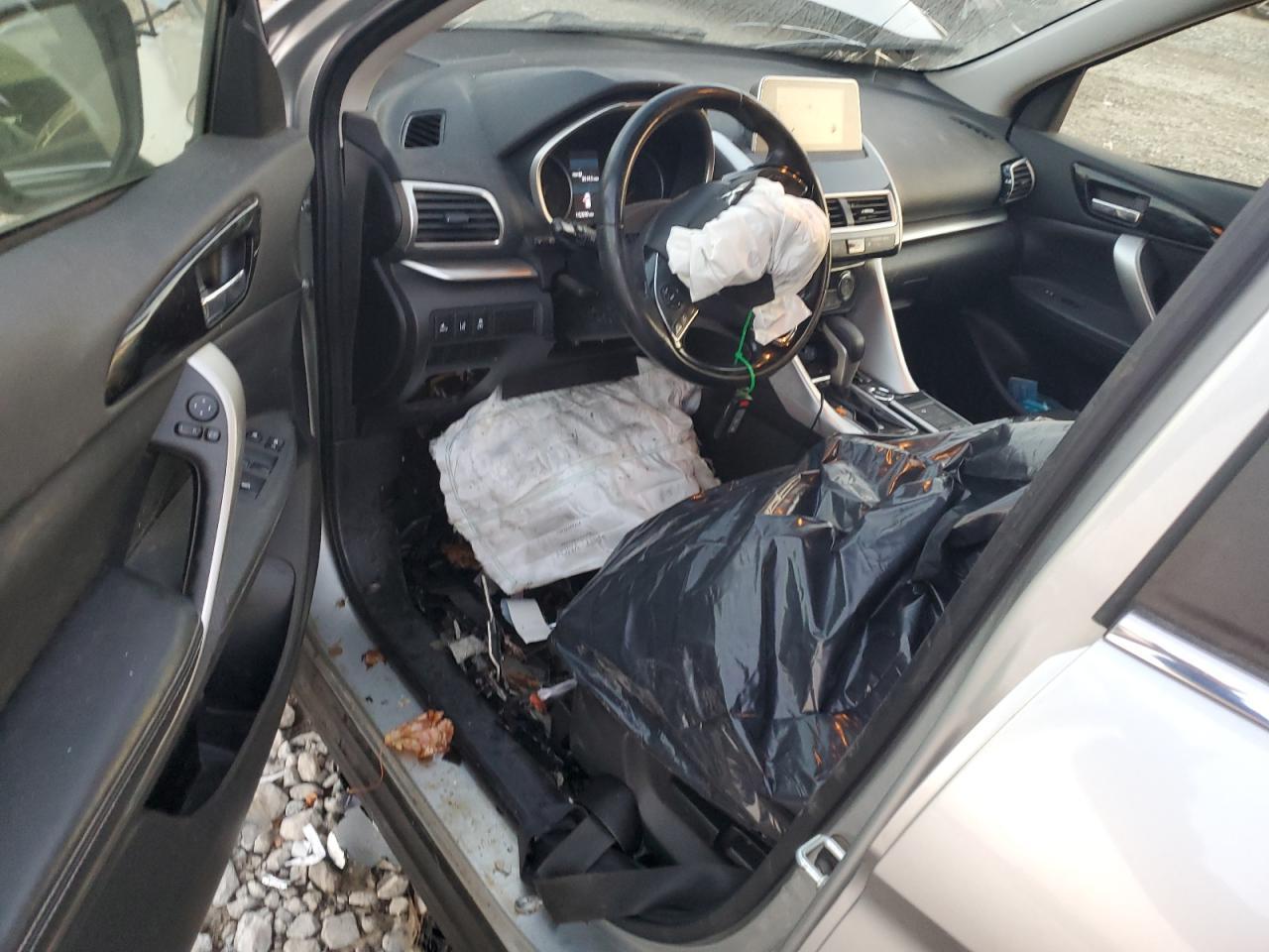 2020 Mitsubishi Eclipse Cross - zdjęcie 8