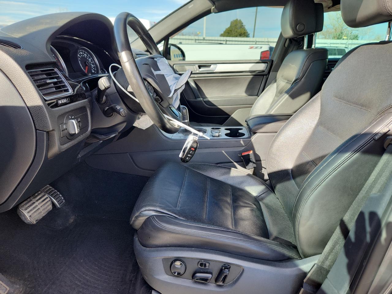 2017 Volkswagen Touareg Wolfsburg - zdjęcie 7