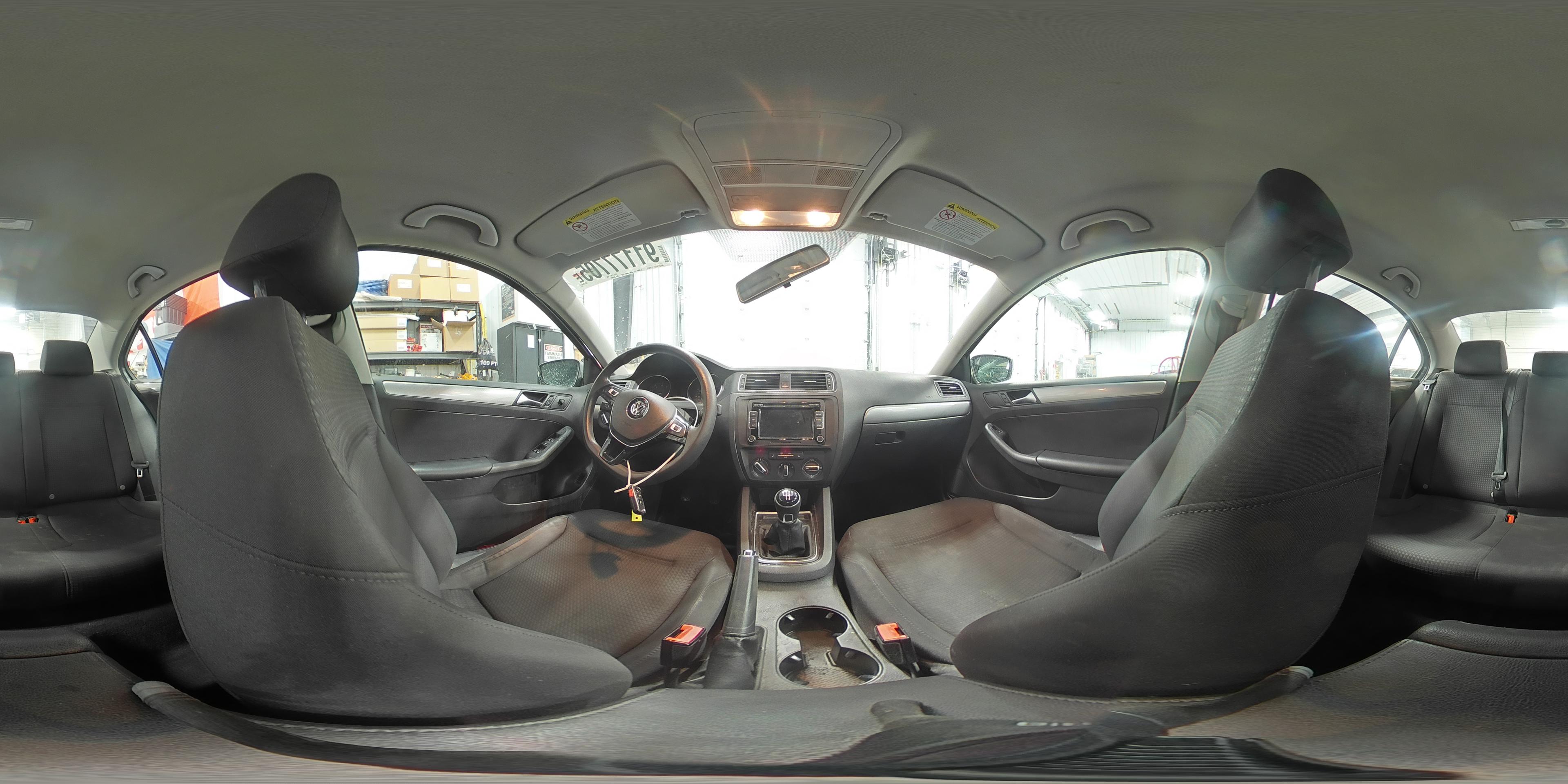 2015 Volkswagen Jetta - zdjęcie 15