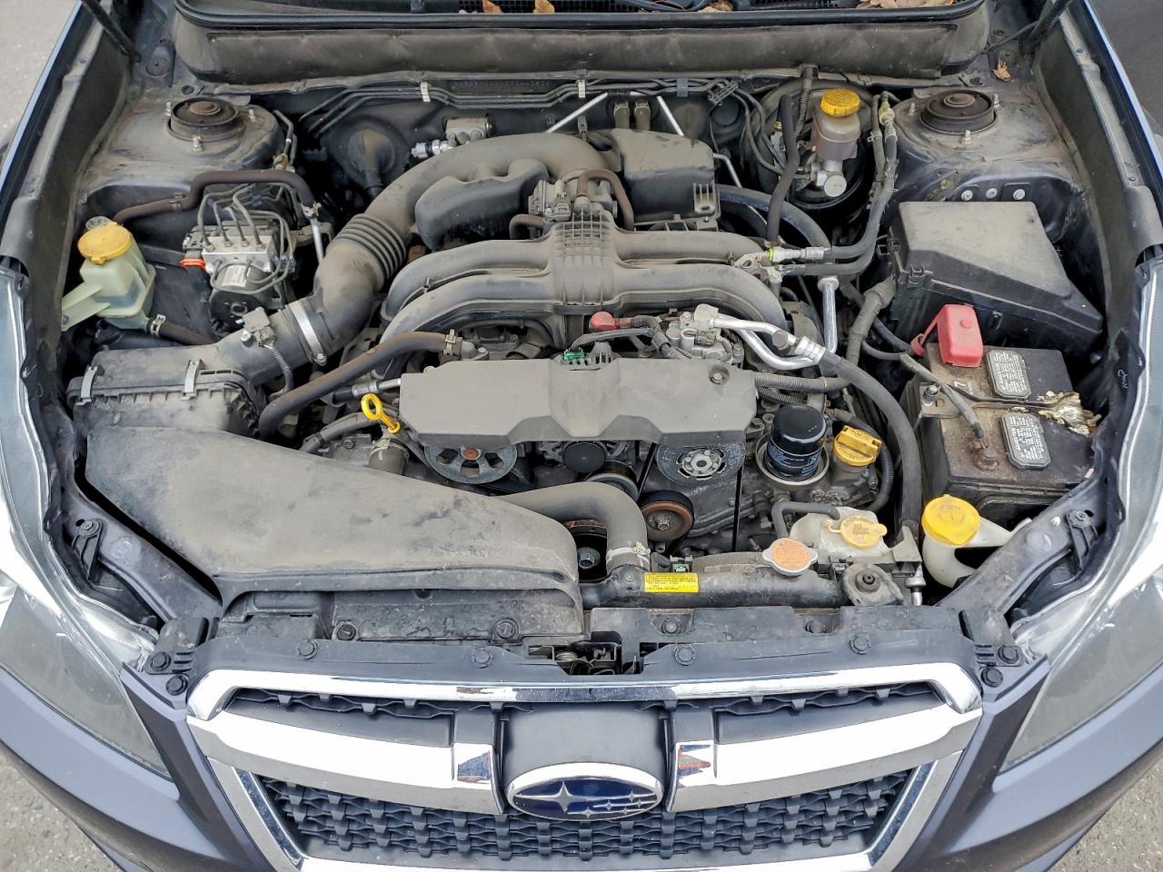 2013 Subaru Legacy - zdjęcie 11
