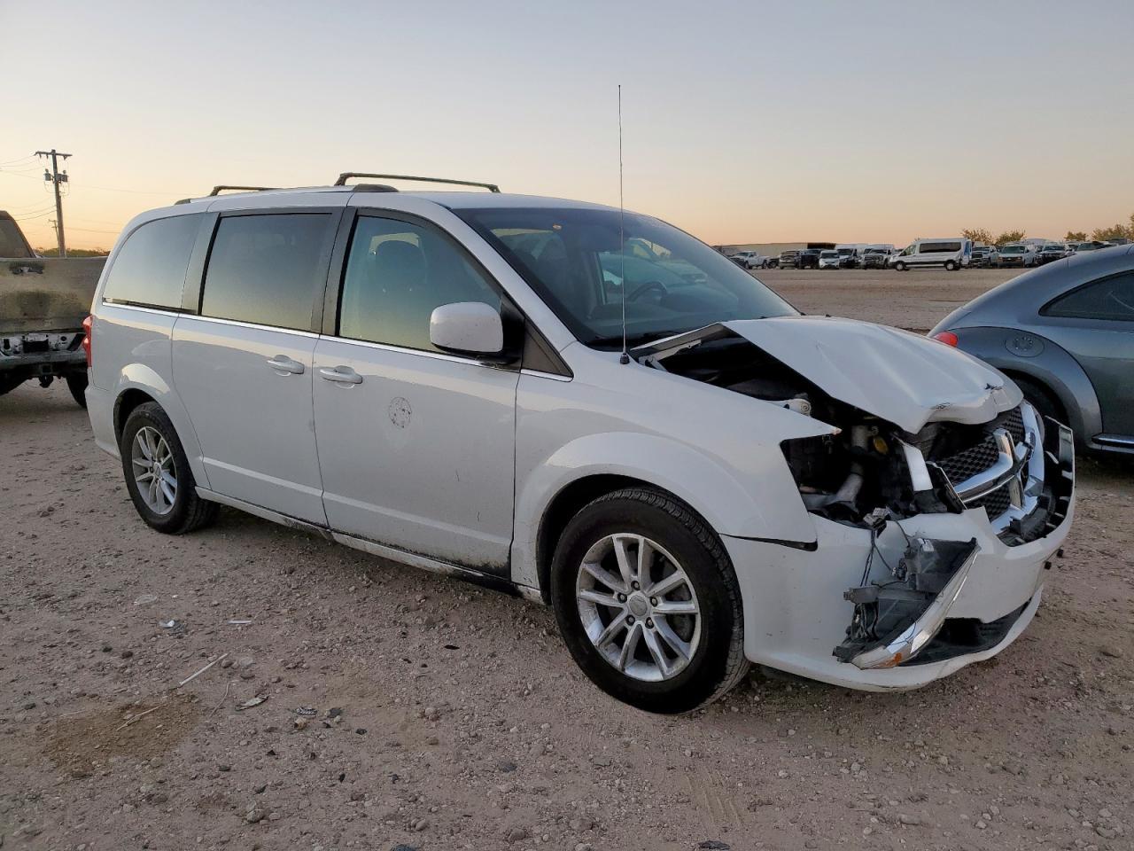 2019 Dodge Grand Caravan Sxt - zdjęcie 4