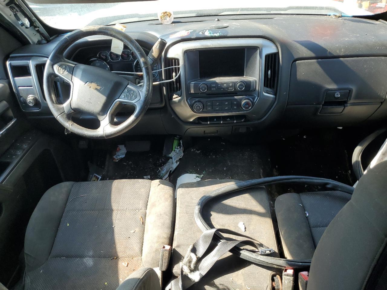 2018 Chevrolet Silverado - zdjęcie 8