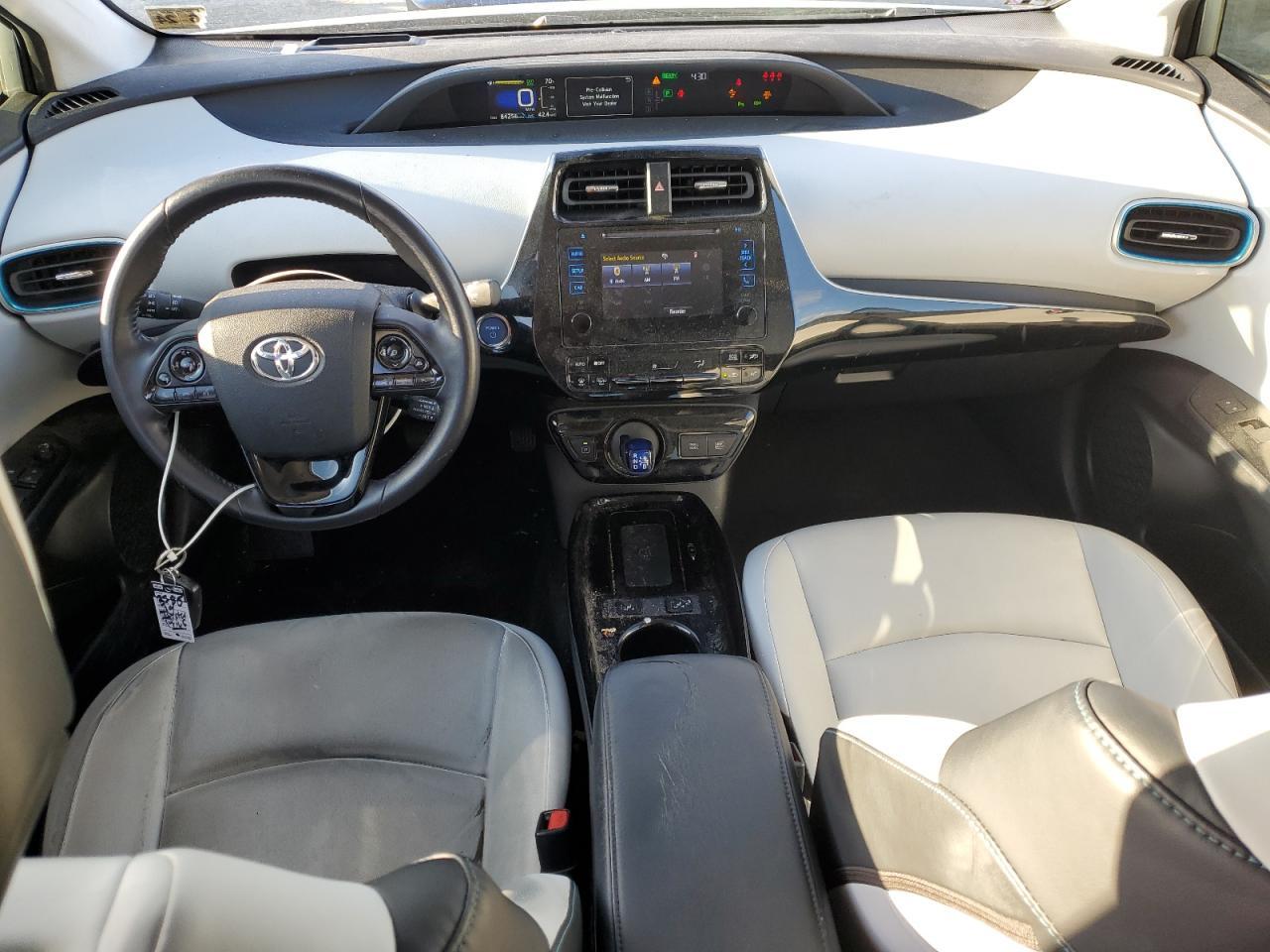 2019 Toyota Prius - zdjęcie 8