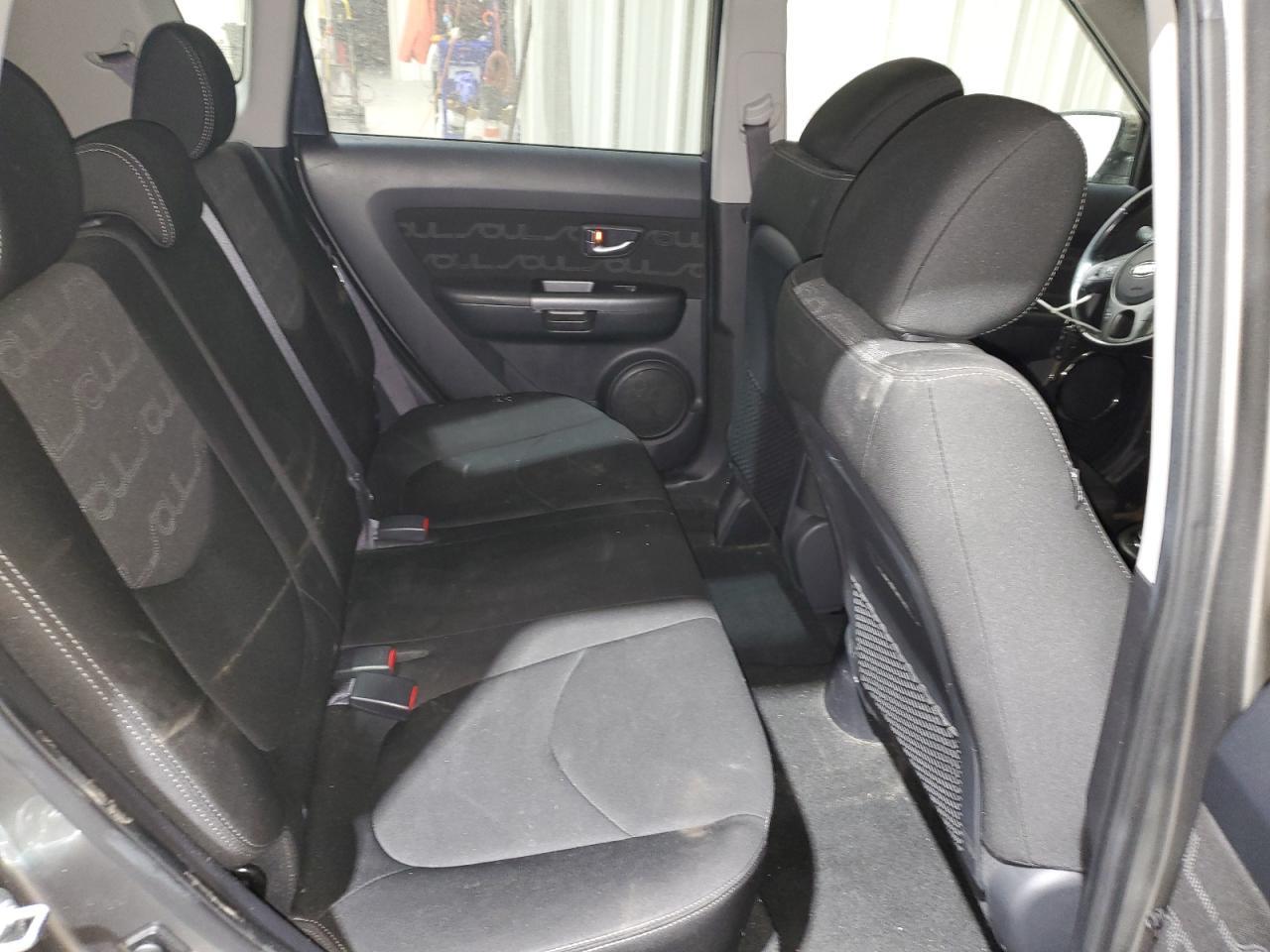 2013 Kia Soul - zdjęcie 10