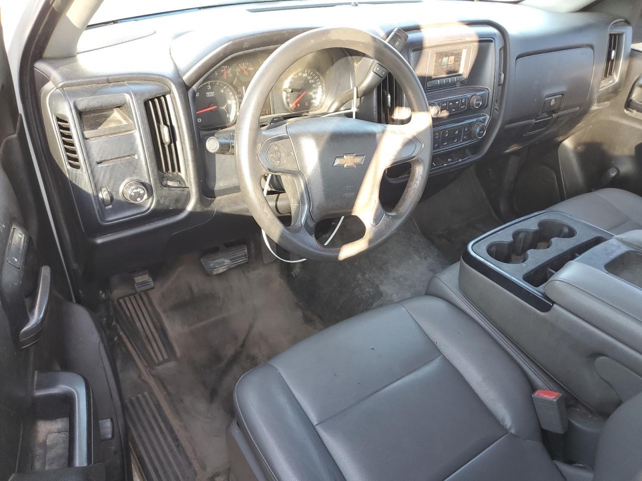 2016 Chevrolet Silverado - zdjęcie 8